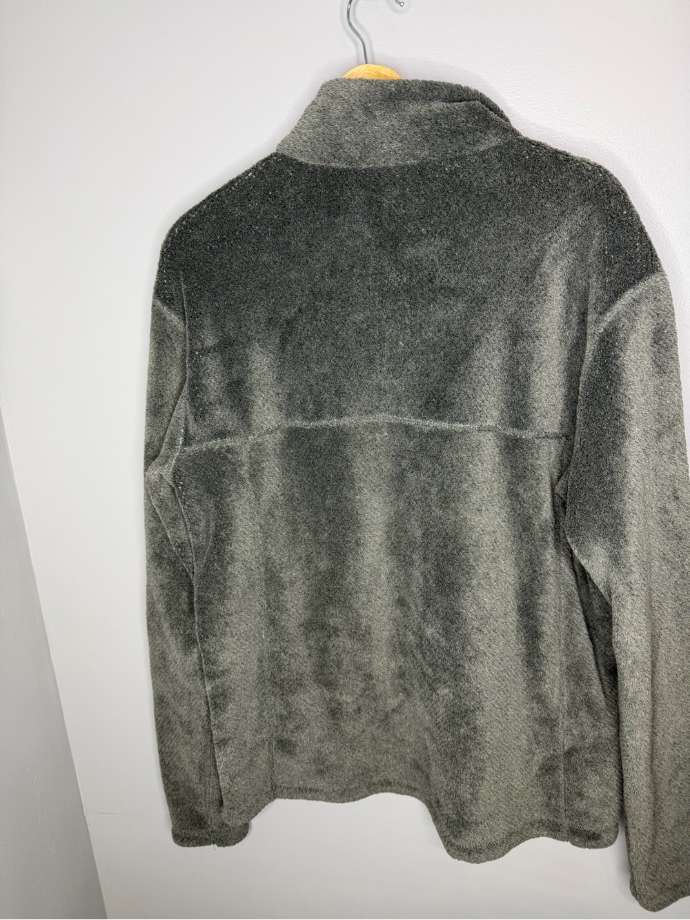 Patagonia Gray Fleece Pullover - Picture 4 of 4